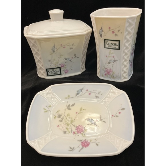 Croscill Other - VTG Croscill Blue Wren Floral Lattice Bathroom 3 Pc Ceramic Vanity Rare Pattern